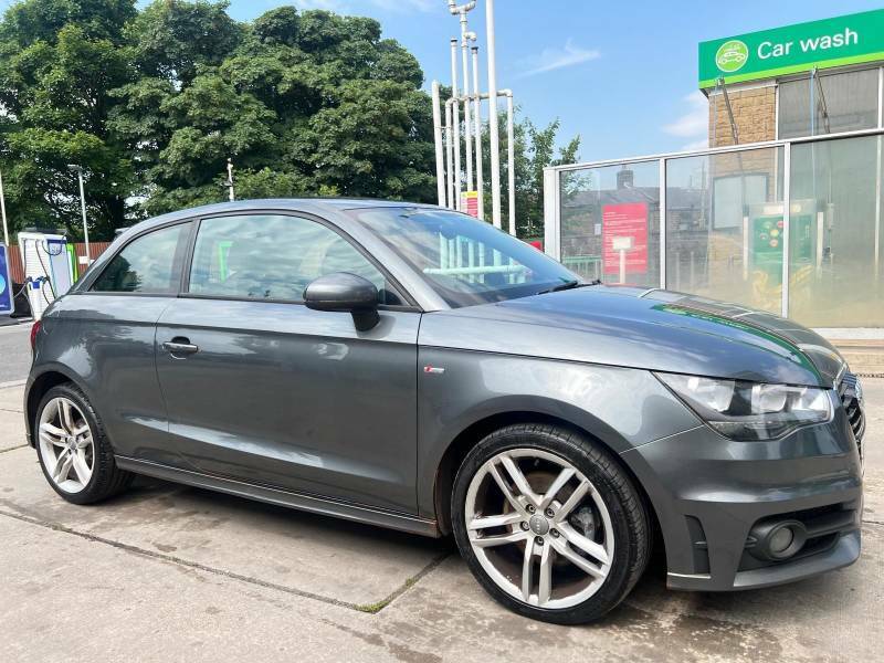 Audi A1 1.6 Tdi S Line Euro 5 Ss Grey #2