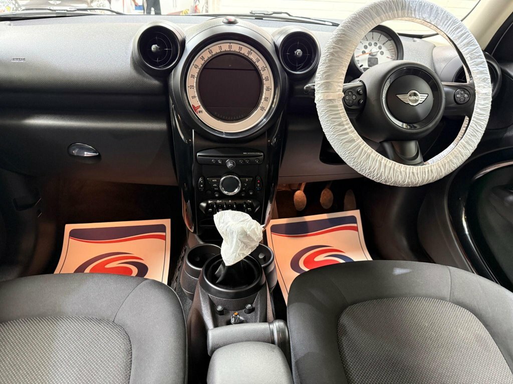 Mini Countryman 1.6L One White #2
