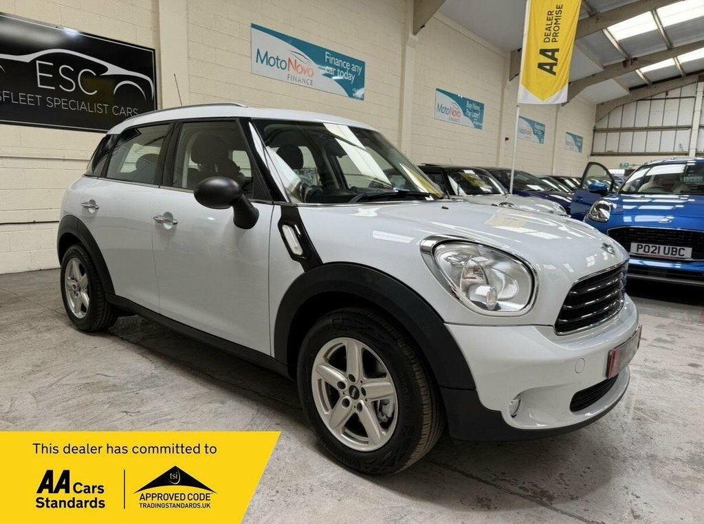 Mini Countryman 1.6L One White