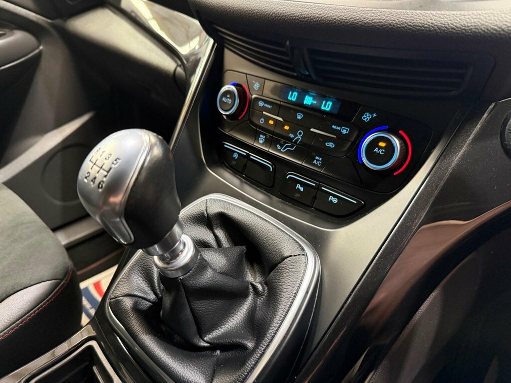 Ford Kuga 1.5L St-line Blue #5