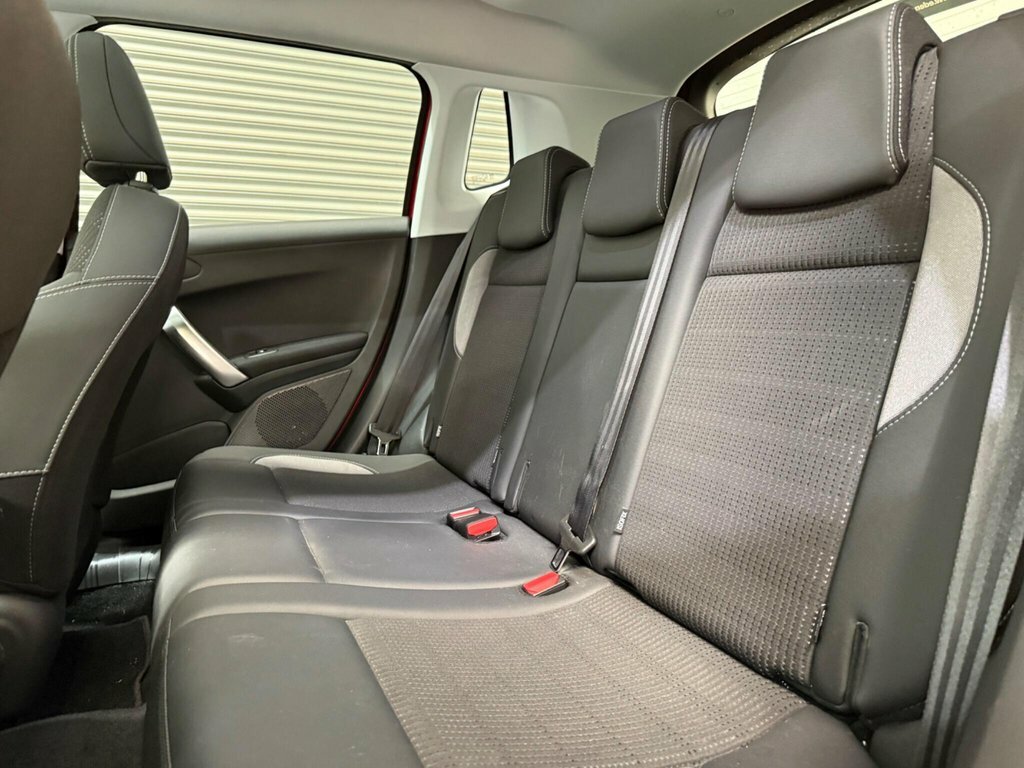 Peugeot 2008 1.2L Allure Premium Red #3