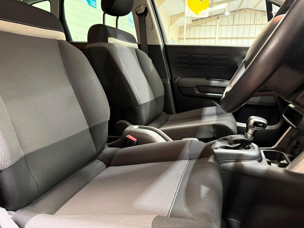 Citroen C3 Aircross 1.2L Feel Red #6