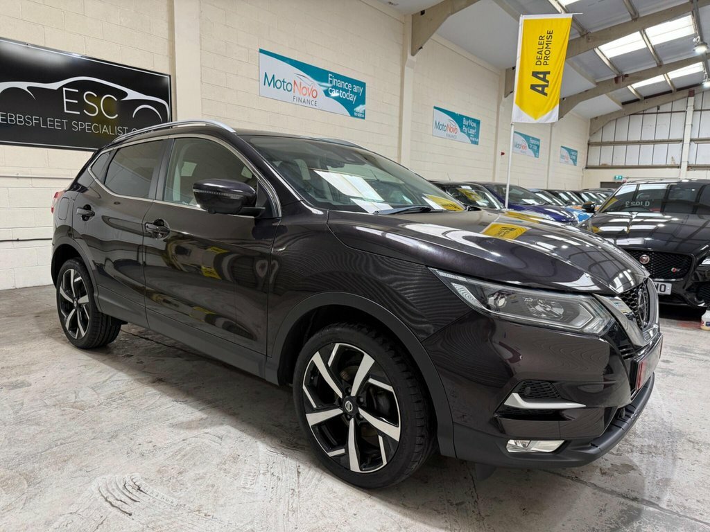 Nissan Qashqai 1.3L Tekna Black