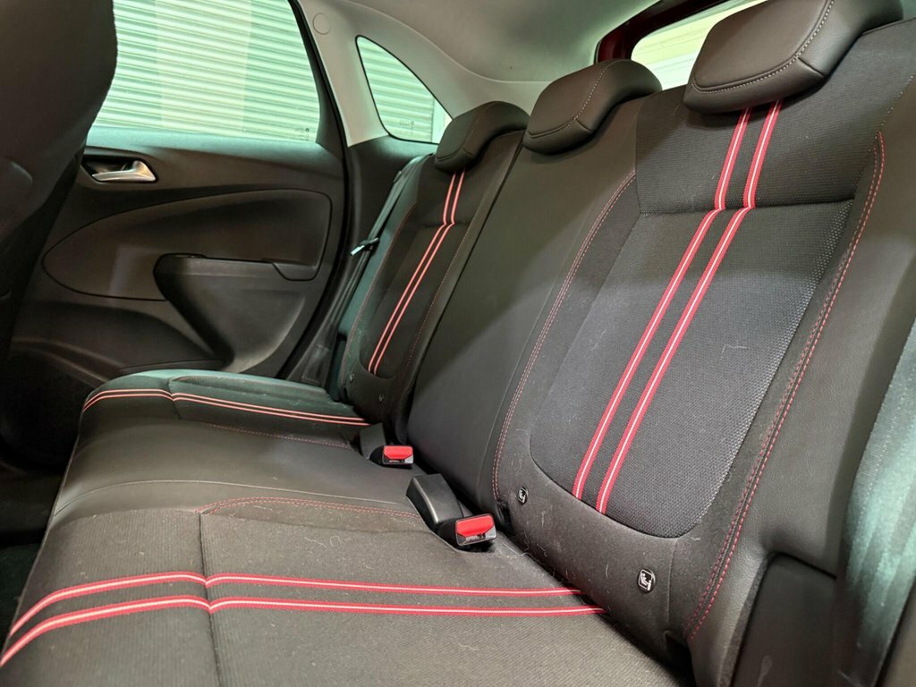 Vauxhall Crossland 1.2L Gs Red #4