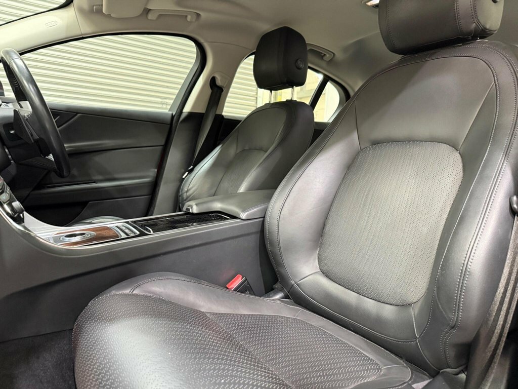 Jaguar XE 2L Portfolio Red #3