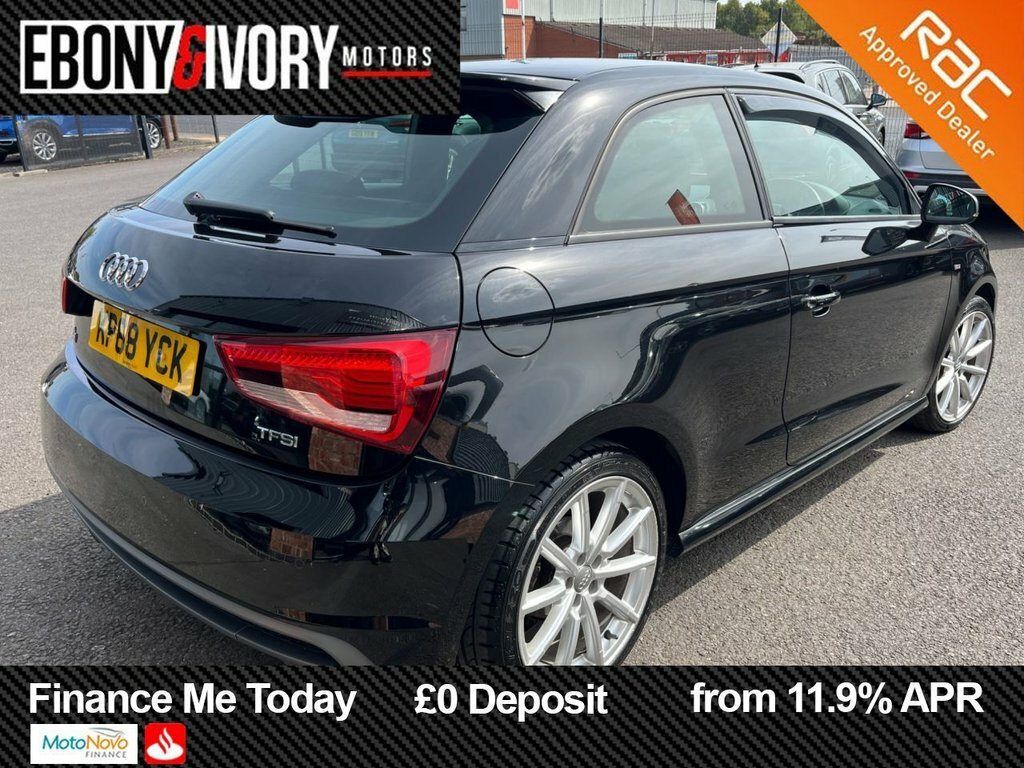 Audi A1 1L S Line Black #5