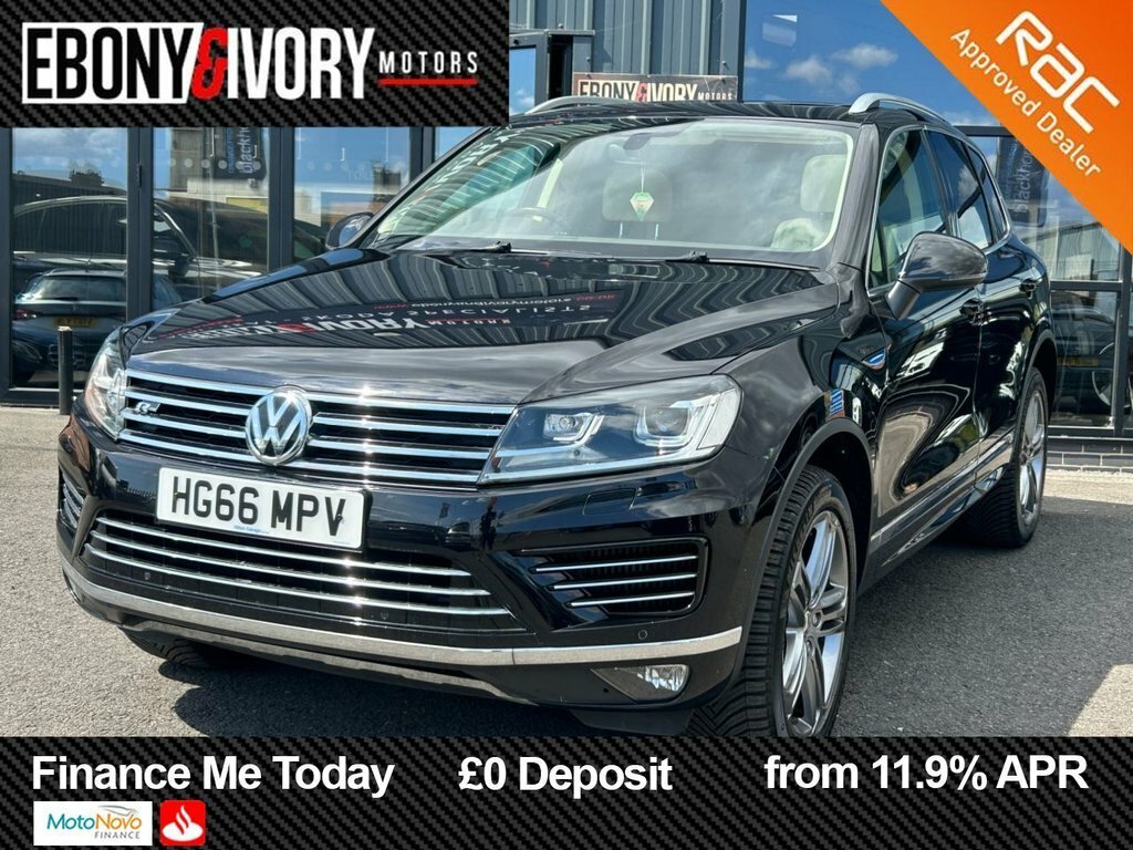 Volkswagen Touareg 3L R-line Black