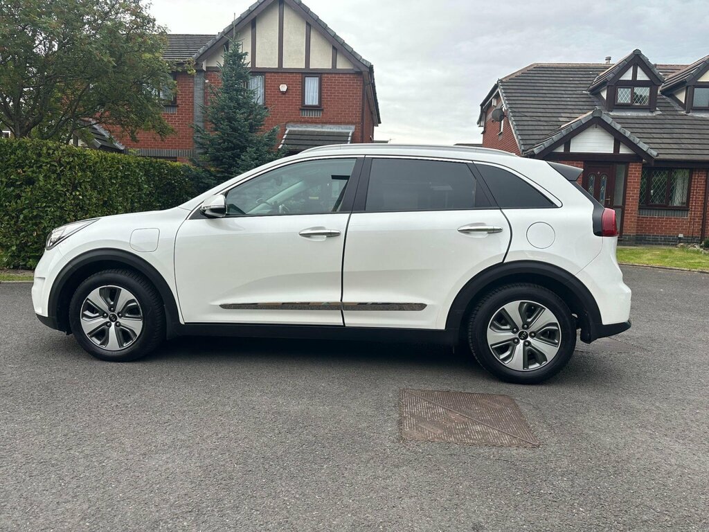 Kia e-Niro 1.6 Gdi 8.9Kwh 3 Dct Euro 6 Ss White #5