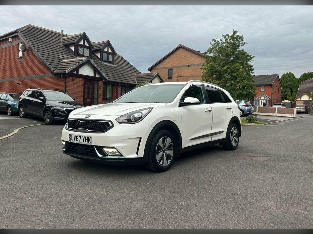Kia e-Niro 1.6 Gdi 8.9Kwh 3 Dct Euro 6 Ss White #4