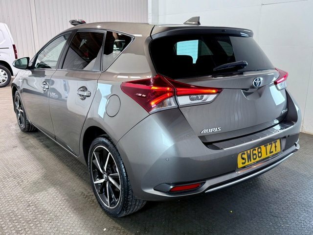 Toyota Auris 2018 1.8 Vvt-h Design Hatchback Hybrid Brown #4