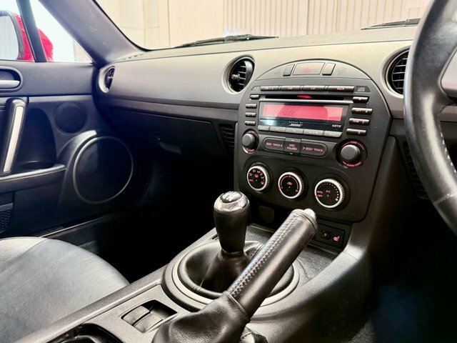 Mazda MX-5 1.8I Miyako Convertible Euro 4 Red #12