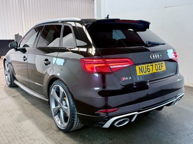 Audi RS3 2017 2.5 Tfsi Sportback S Tronic Quattr Black #4