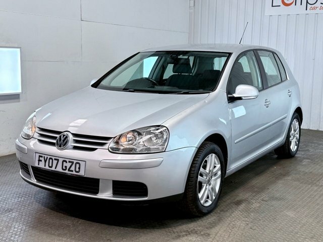 Volkswagen Golf Gt Sport Tdi Dsg 5-Door Silver #3