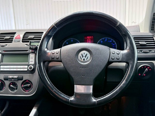 Volkswagen Golf Gt Sport Tdi Dsg 5-Door Silver #9
