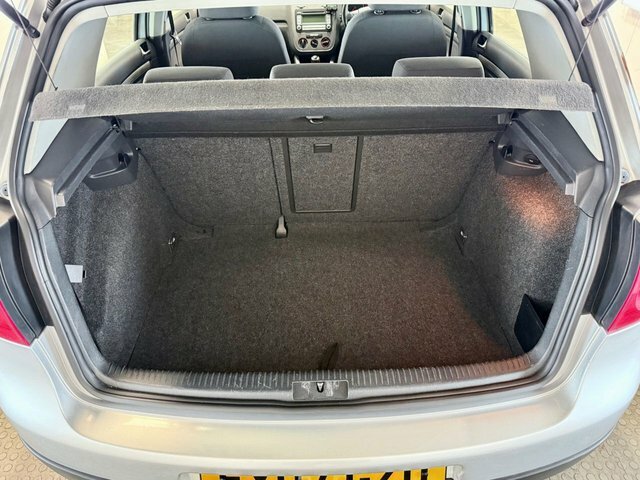 Volkswagen Golf Gt Sport Tdi Dsg 5-Door Silver #24