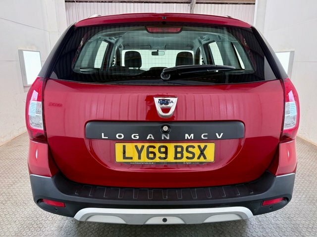 Dacia Logan 2019 0.9 Tce Techroad Estate Eur Red #4