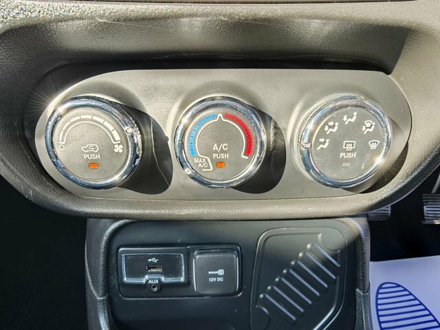 Jeep Renegade 2015 2.0 Multijetii Limited 4Wd Euro 6 Ss Orange #39