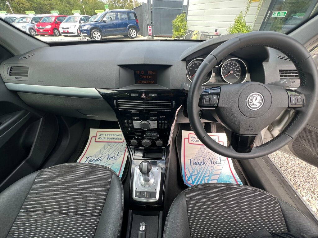 Vauxhall Astra 2008 1.8 Vvt 16V Sri Exterior Pack Sport Hatch  #12
