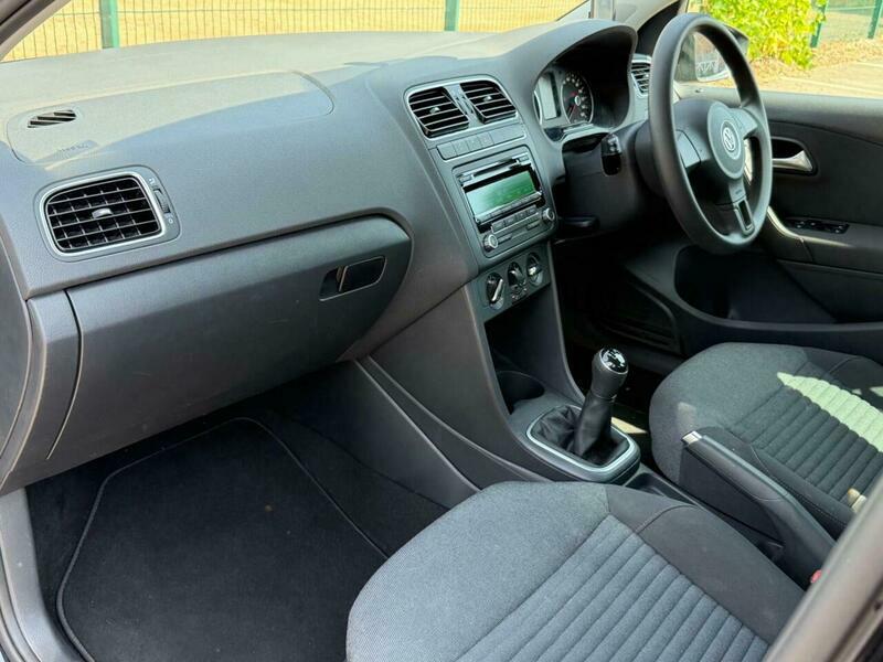 Volkswagen Polo Se White #7