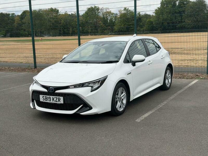Toyota Corolla 1.8 Vvt-h Icon Tech White #3