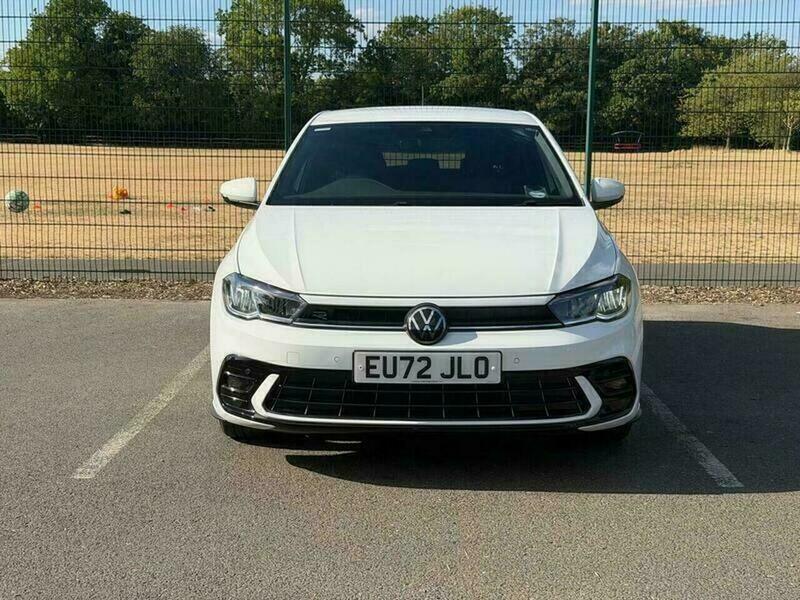 Volkswagen Polo 1.0 Tsi R-line Euro White #2