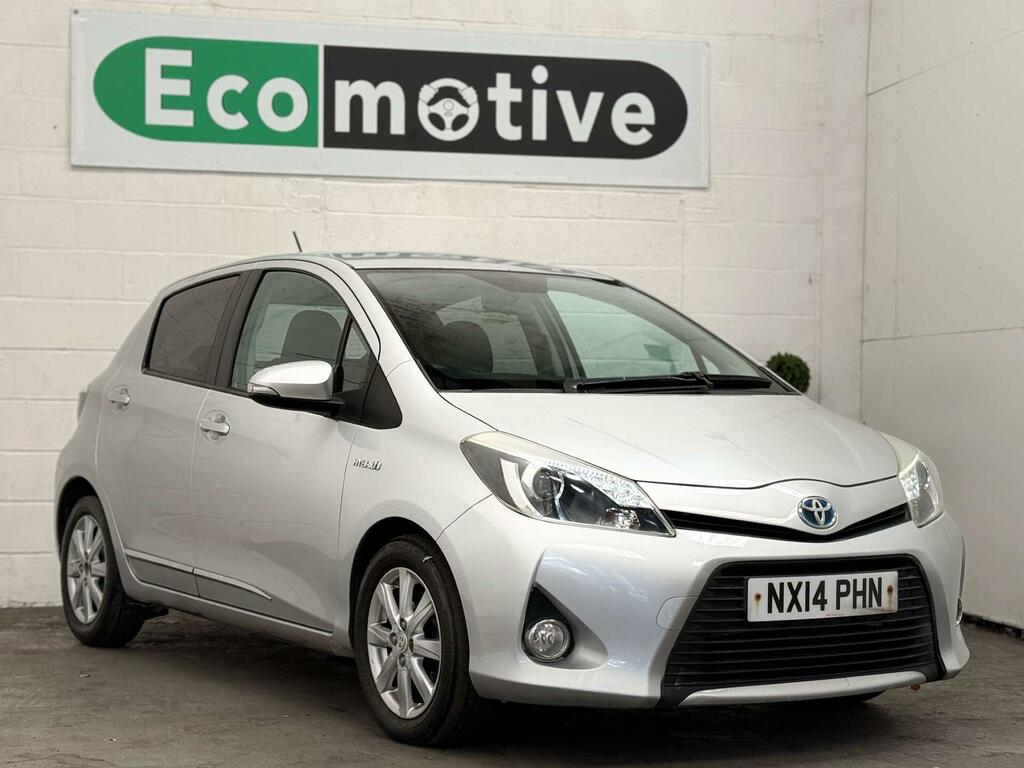 Toyota Yaris Icon Plus Silver #3