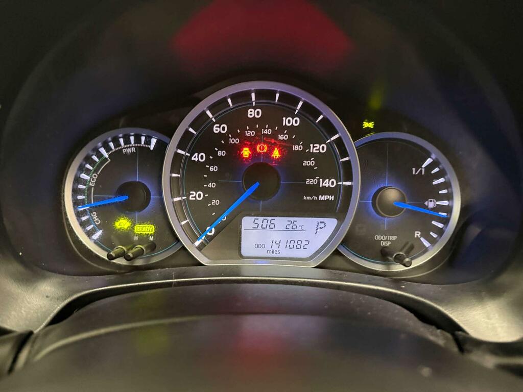 Toyota Yaris 1.5 Vvt-h Trend Cvt Euro 5 Silver #30