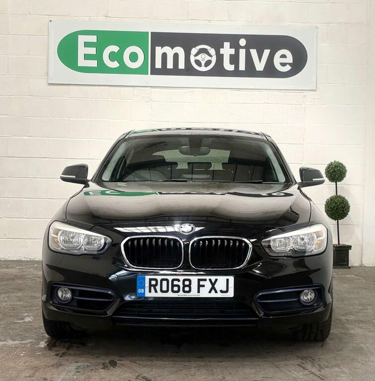 BMW 1 Series Sport Black #4