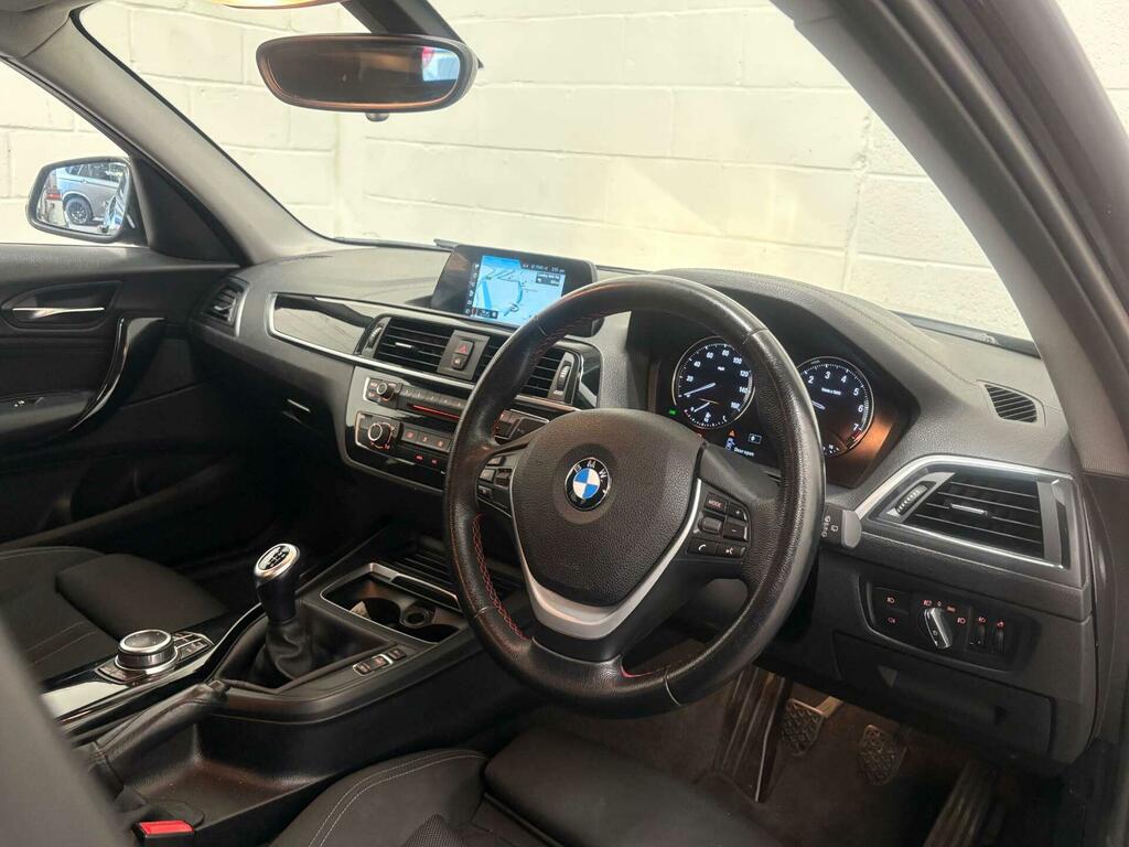 BMW 1 Series Sport Black #2