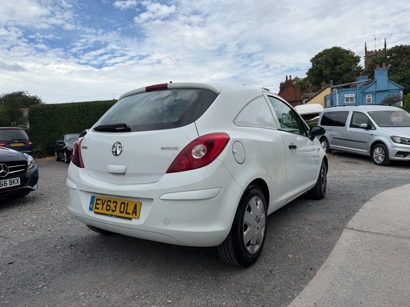 Vauxhall Corsa Great Small Van Cdti White #6