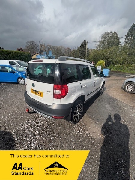 Skoda Yeti Reduced By 500 Laurin White #3