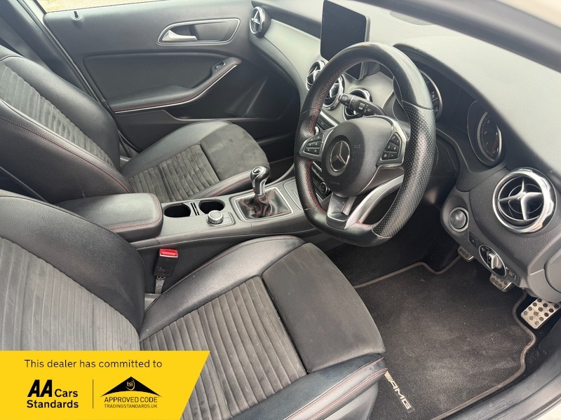 Mercedes-Benz GLA Class Suv 1.6 Gla180 Urban Edition 7G-dct Euro 6 Ss 5 Black #7