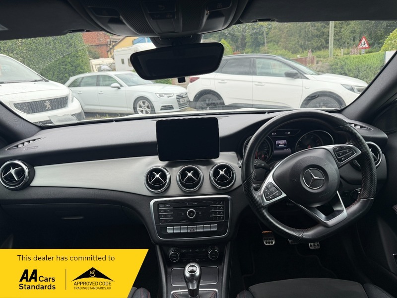 Mercedes-Benz GLA Class Suv 1.6 Gla180 Urban Edition 7G-dct Euro 6 Ss 5 Black #12