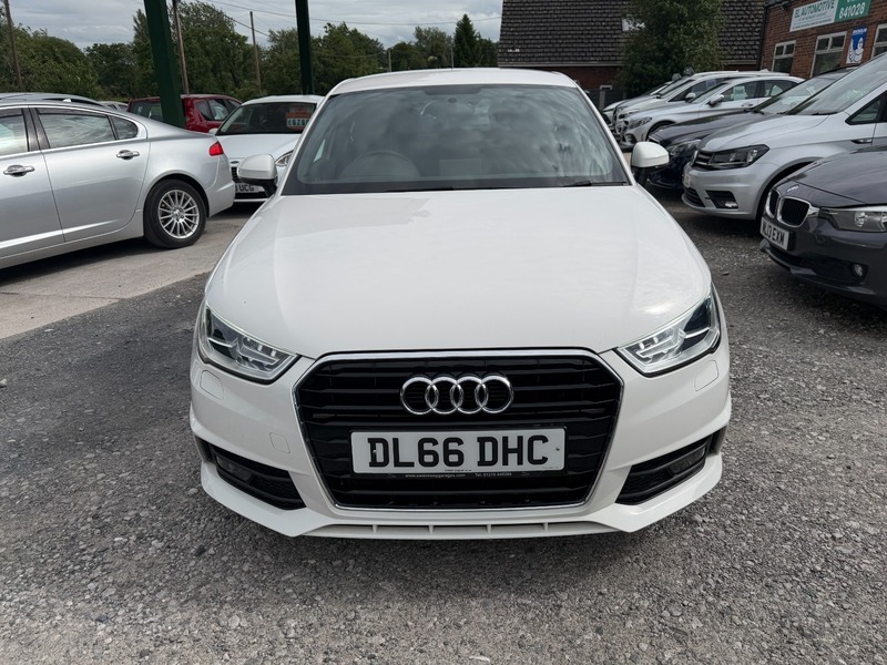 Audi A1 Reduced By 300 Sportback White #3