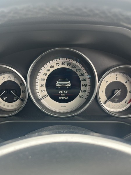 Mercedes-Benz E Class Reduced By 500 E220 Blue #4