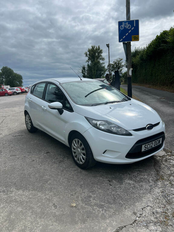 Ford Fiesta 1.4 Tdci 70 Edge SC12OGW White #2