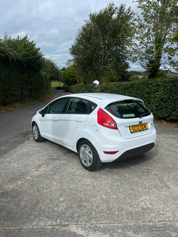 Ford Fiesta 1.4 Tdci 70 Edge SC12OGW White #3