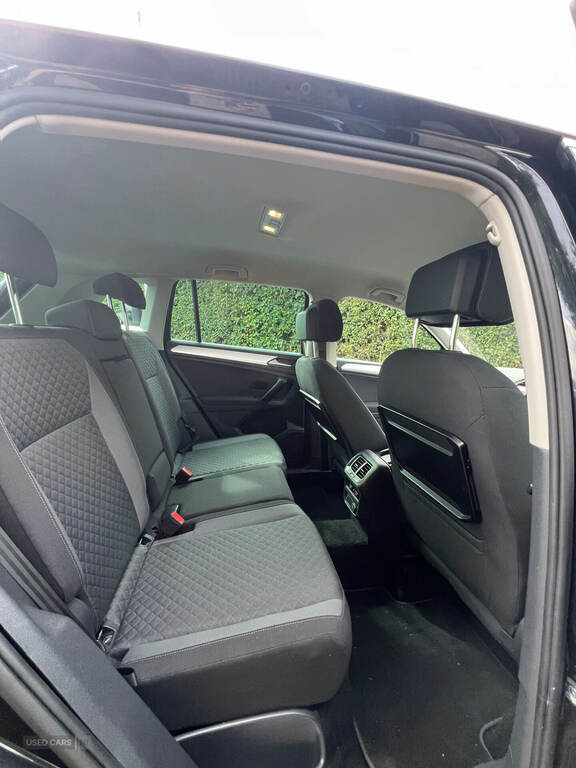 Volkswagen Tiguan R-line Blue #6
