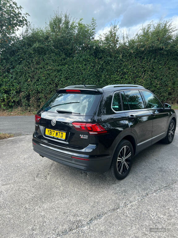 Volkswagen Tiguan R-line Blue #4