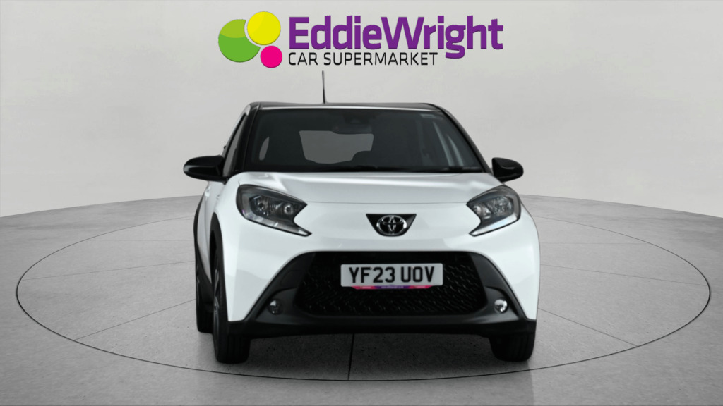 Toyota Aygo X 1.0 Vvt-i Edge Vq YF23UOV #2