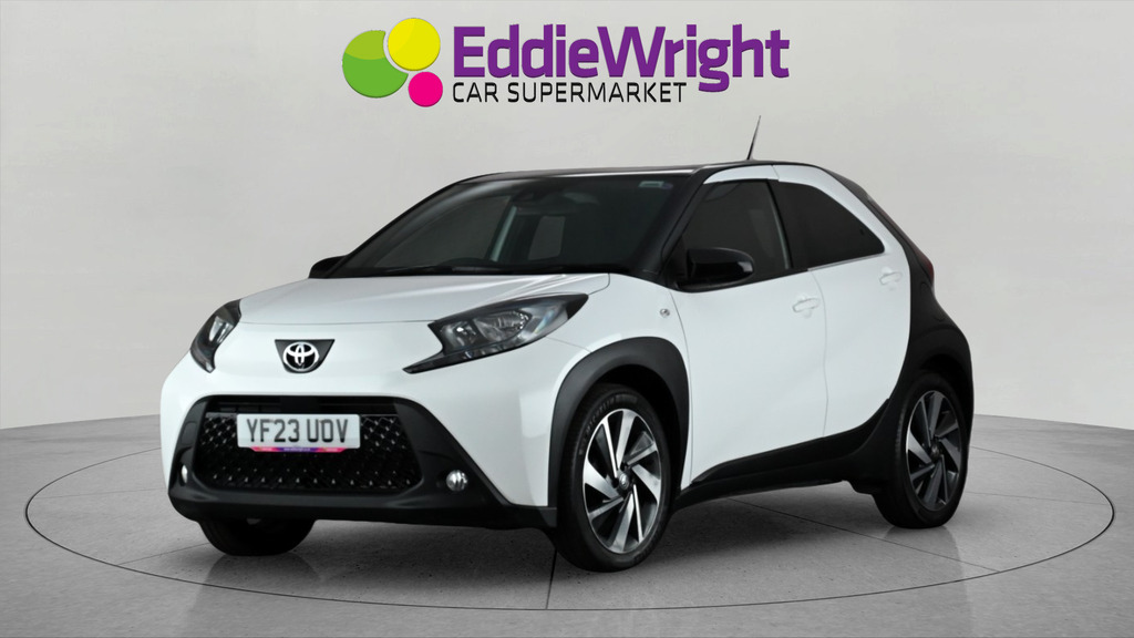 Toyota Aygo X 1.0 Vvt-i Edge Vq YF23UOV #3