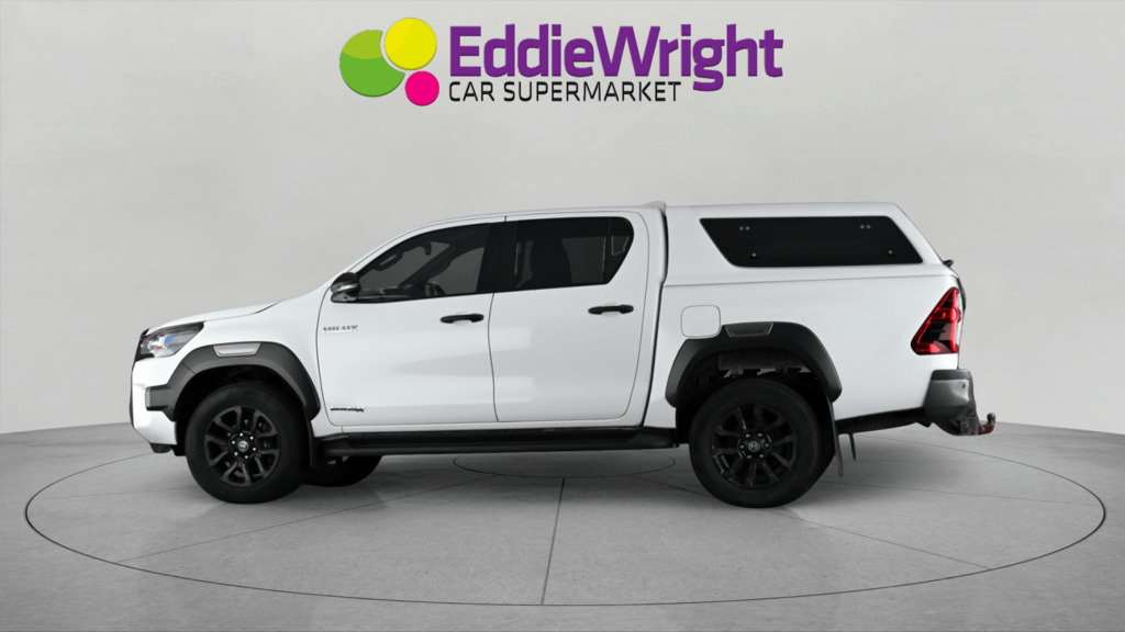 Toyota HILUX 2.8 D-4d 204 Bhp Invincible X Pickup Doublecab 4Wd YG22SXC #4