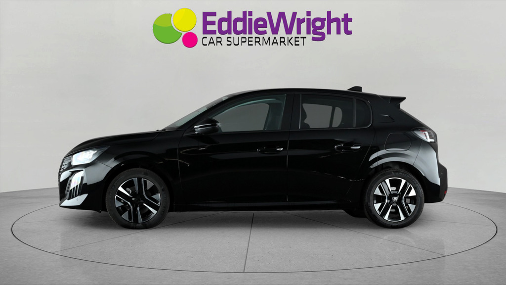 Peugeot 208 1.2 Hybrid Allure Vq #4