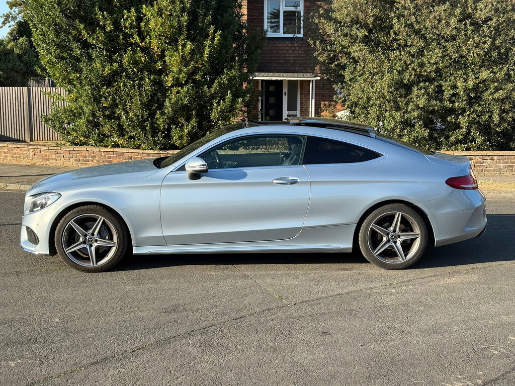 Mercedes-Benz C Class 2.1 C220d Amg Line Premium Coupe G-tr Silver #2