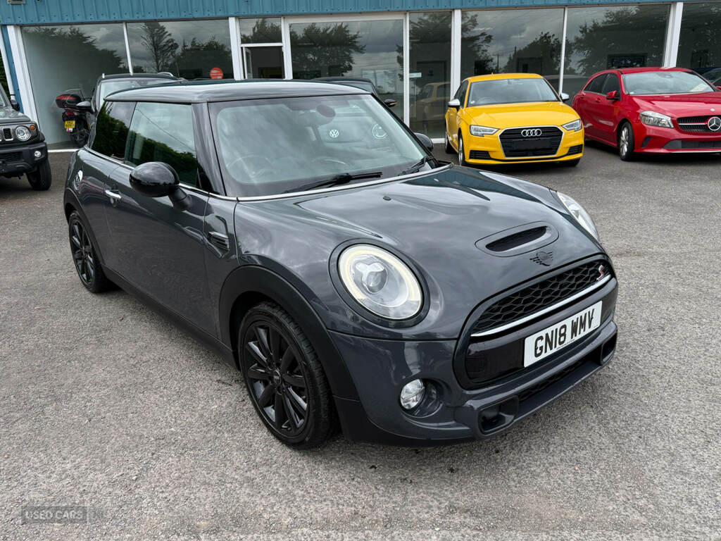 Mini Hatch 2.0 Cooper S Grey