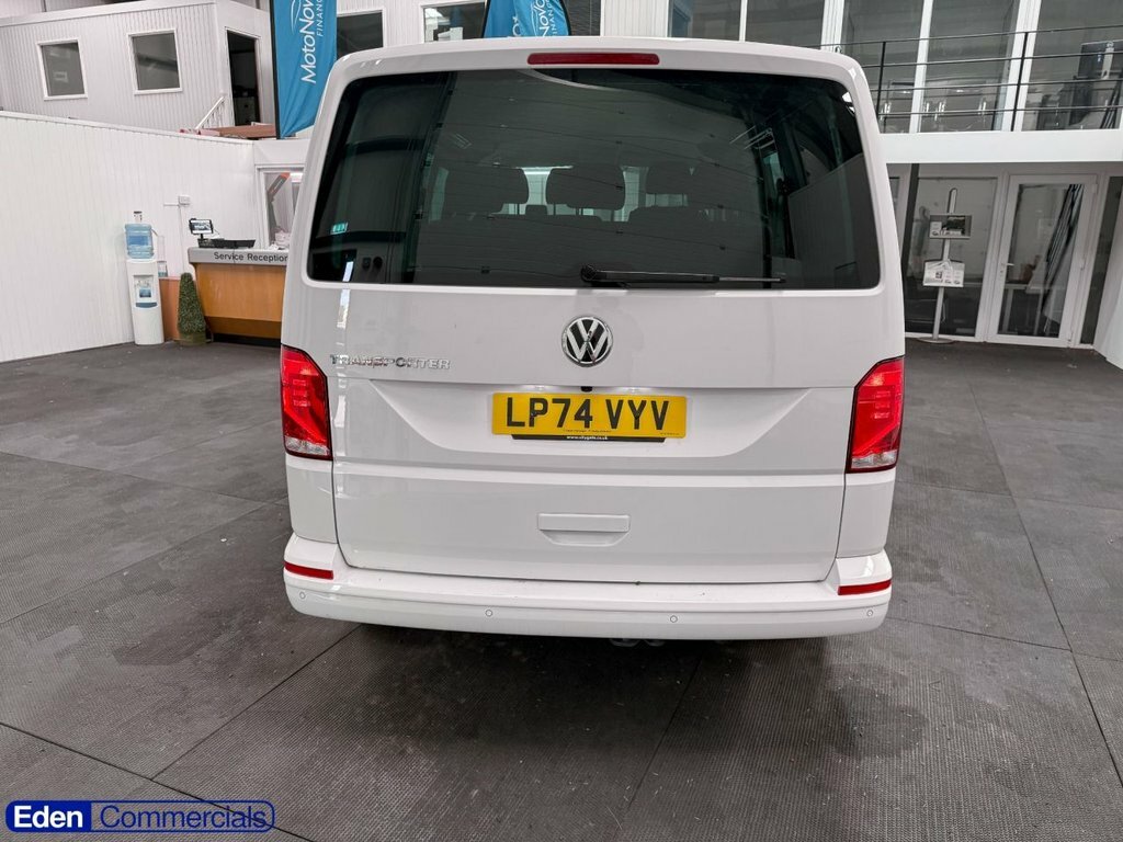 Volkswagen Transporter 2L Highline White #6