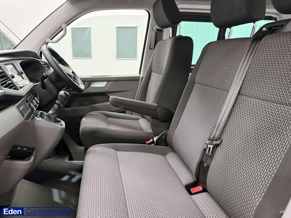 Volkswagen Transporter T32 Tdi 150 Van Commerce Plus Swb White #17