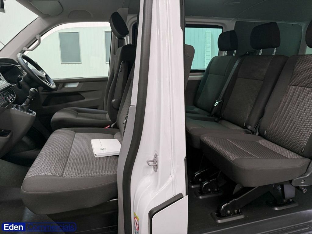 Volkswagen Transporter T32 Tdi 150 Van Commerce Plus Swb White #15