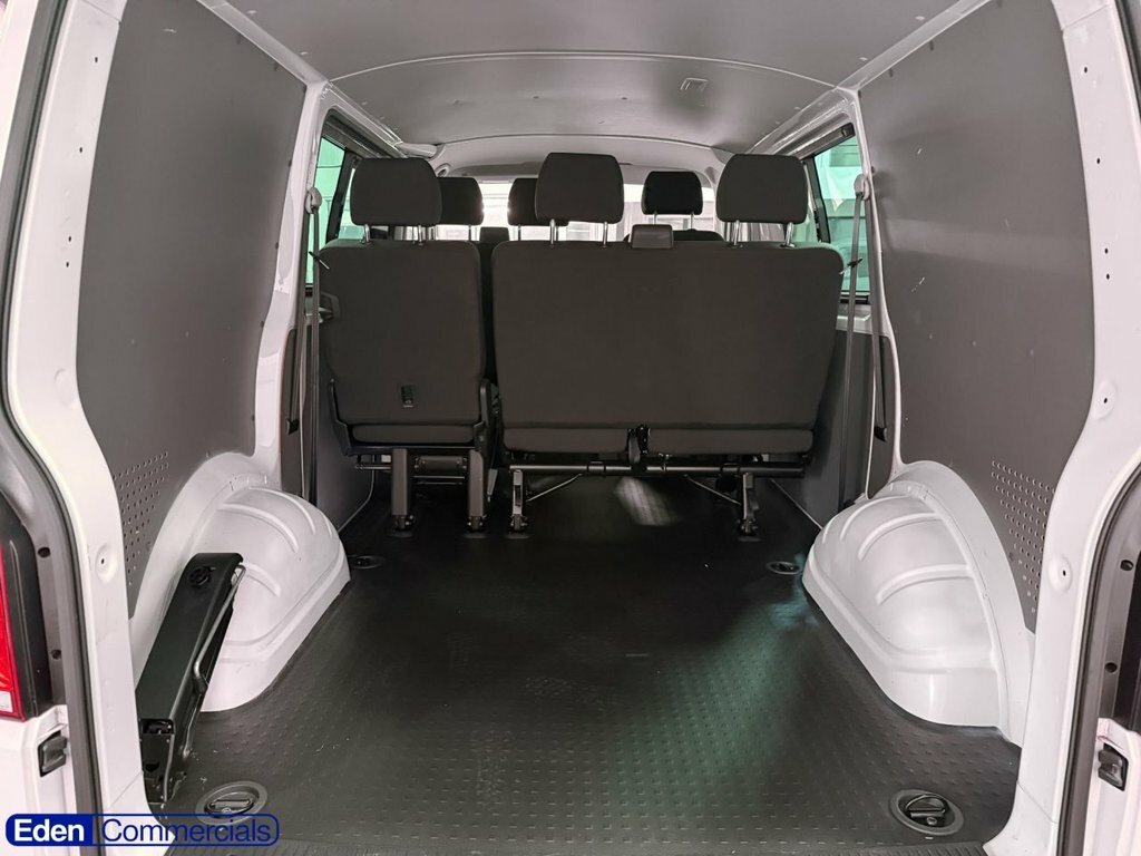 Volkswagen Transporter T32 Tdi 150 Van Commerce Plus Swb White #7