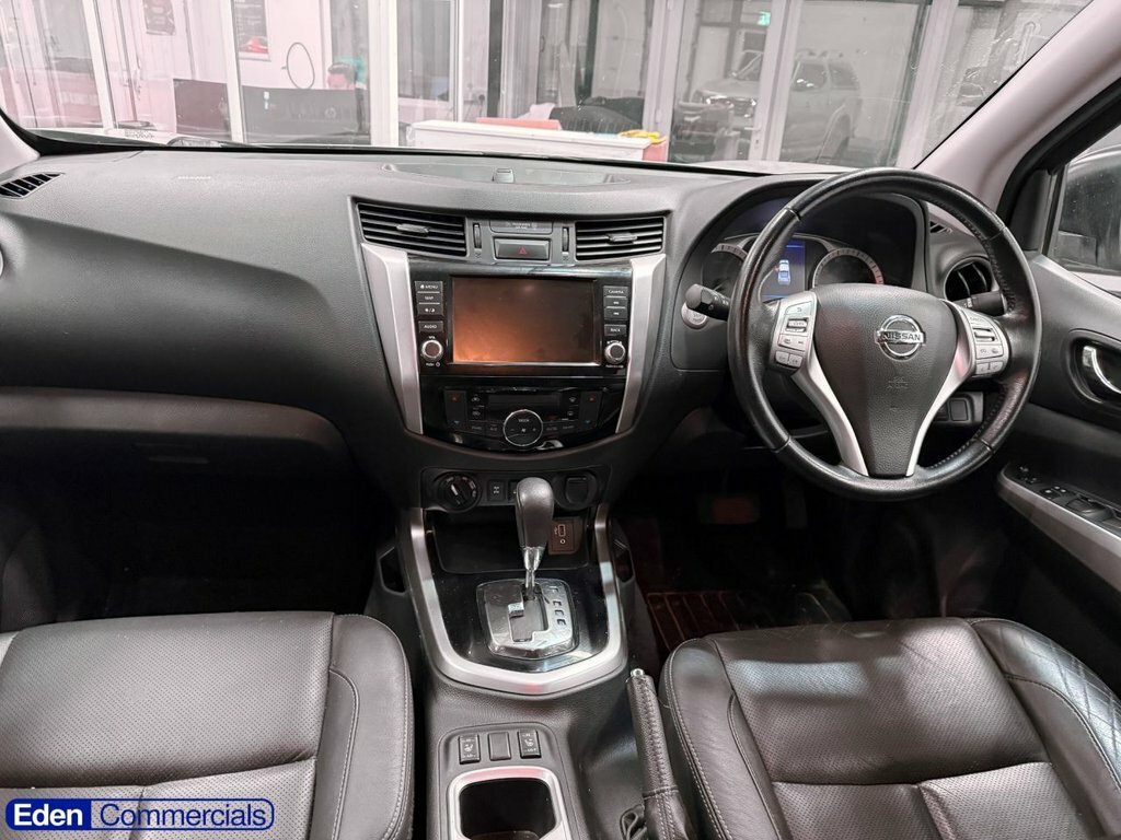 Nissan Navara 2L Tekna Silver #3